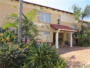 5 Bed House in Waterkloof Park