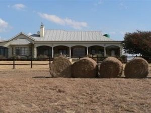 27 ha Farm in Nottingham Road