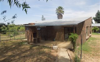 2 Bedroom House in President Park