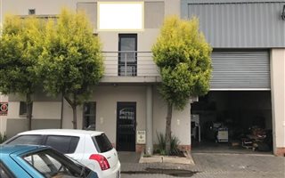 239 m² Industrial space in Halfway House