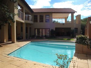 3 Bed House in Bendor