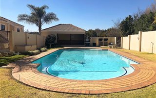 2 Bedroom Apartment in Robindale