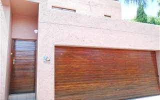 2 Bedroom House in Orchards