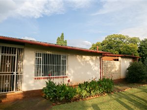 4 Bed House in Valhalla