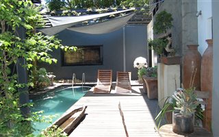2 Bedroom House in Saxonwold