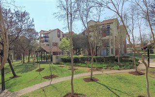 1 Bedroom Townhouse in Tijger Valley and surrounds