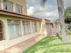 4 Bed House in Wespark