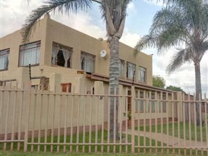4 Bed House in Wespark