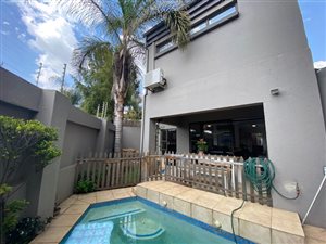 3 Bed Duplex in Waverley