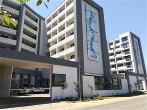 1 Bed Apartment in Menlyn