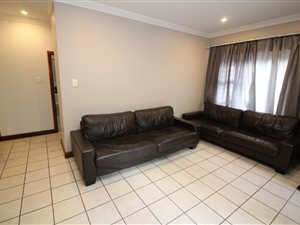 2 Bed Apartment in Dormehlsdrift