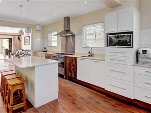 4 Bed House in Wendywood