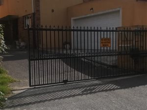 3 Bed Duplex in Glenhaven