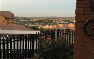 2 Bedroom Apartment in Featherbrooke Estate