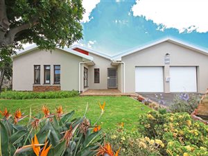 4 Bed House in Tygerdal