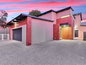 4 Bed House in Florida North
