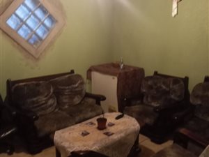5 Bed Townhouse in Scottsdene