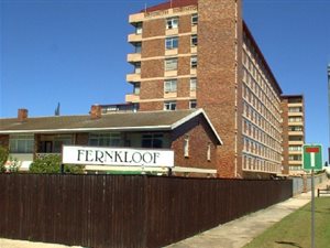 2 Bed Flat in St Georges Park