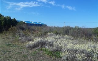1200 m² Land available in Mossel Bay Central
