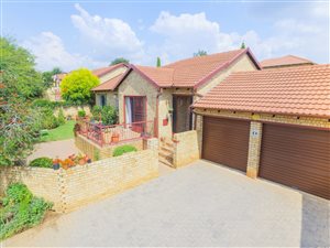 3 Bed Simplex in Kyalami Hills