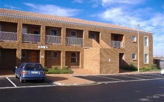 2 Bedroom Apartment in Protea Heights