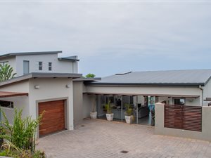 House in Simbithi Estate