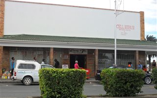 230 m² Commercial space in Graaff Reinet