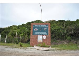 701 m² Land available in Jeffreys Bay