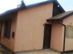 2 Bedroom House in Bram Fisherville