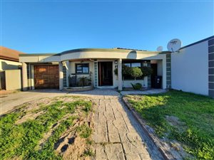 3 Bed House in Hagley
