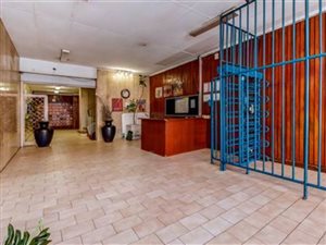 1.5 Bed Apartment in Johannesburg Central
