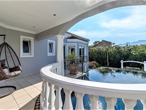 5 Bed House in Paradyskloof