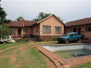 3 Bed House in Birch Acres