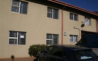 17 Bedroom Apartment in Lenasia