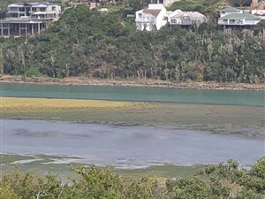 722 m² Land available in Kenton-on-Sea