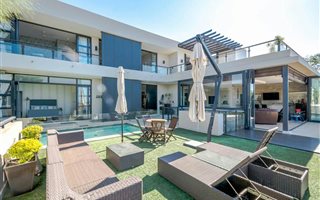 5 Bedroom House in Durban North