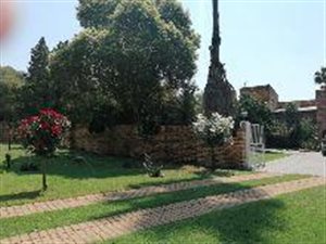 27.9 ha Farm in Kameelfontein and surrounds
