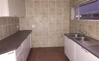 2 Bedroom Garden Cottage in Bardene