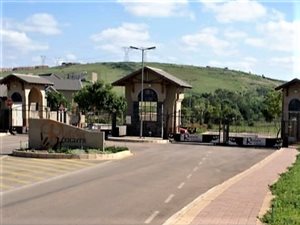 900 m² Land available in Rietvlei Heights Country Estate