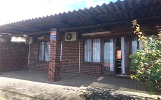 2 Bedroom Simplex in Margate