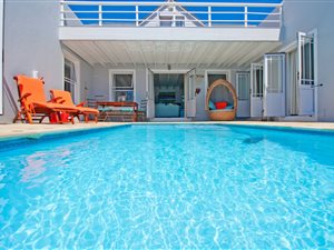 5 Bed House in Kommetjie