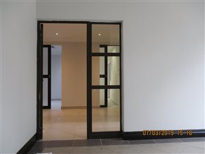 115 m² Office Space in Kloof