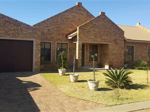 3 Bed House in Denneoord