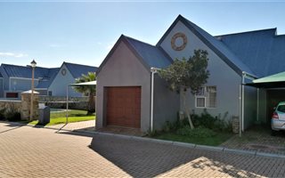 2 Bedroom Townhouse in Whispering Pines