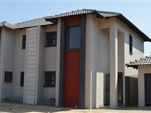2 Bed Townhouse in Die Bult