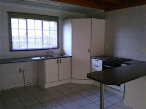 4 Bed House in Bartlett