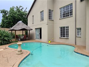 4 Bed House in Menlo Park