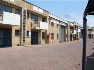 566 m² Industrial space in Driehoek