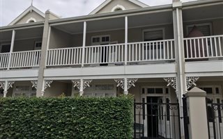 3 Bedroom Duplex in Point Waterfront