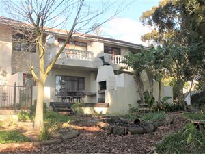3 Bed Townhouse in Amanda Glen